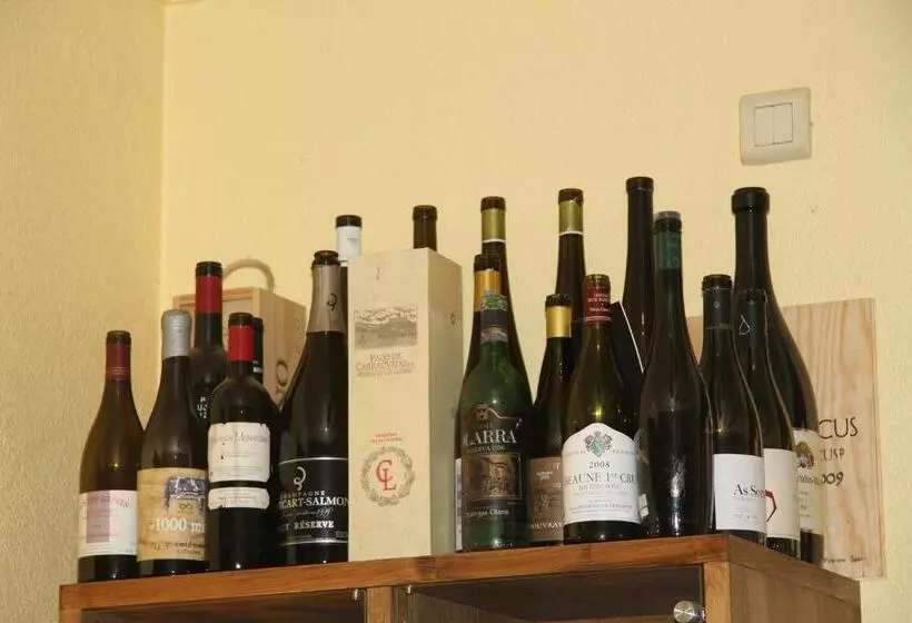 ホテル Zezilionea