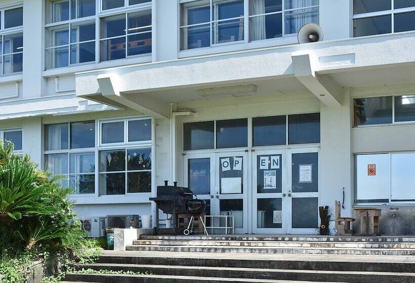 فندق صغير Yukusa Ohsumi Umi No Gakko