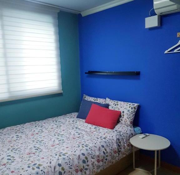 Hostel Stay Now Jongnofortune Hostel