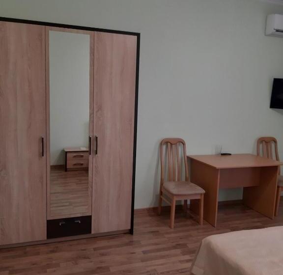 فندق готель баронський двір