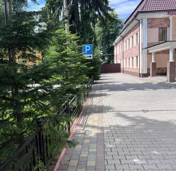 Hotelli готель баронський двір