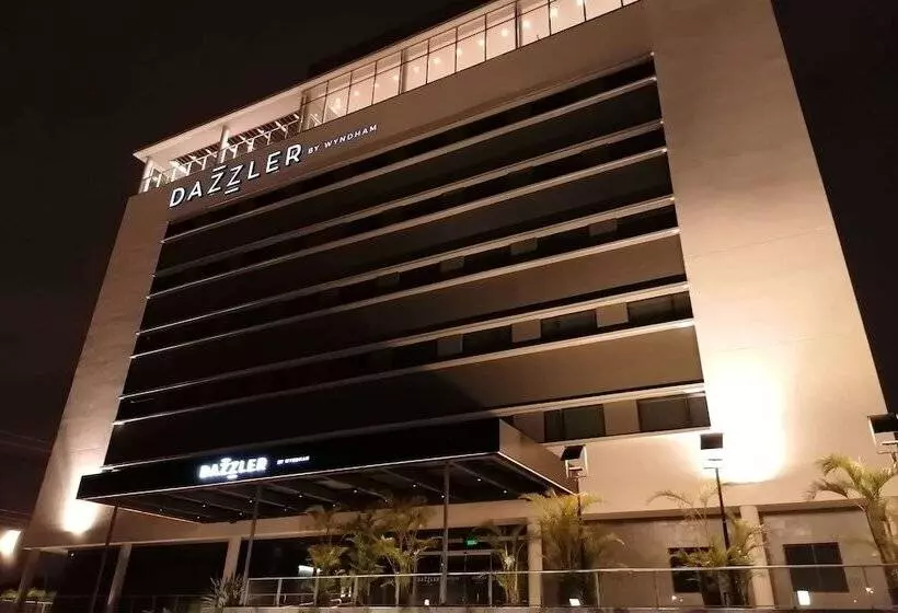 هتل Dazzler By Wyndham Ciudad Del Este