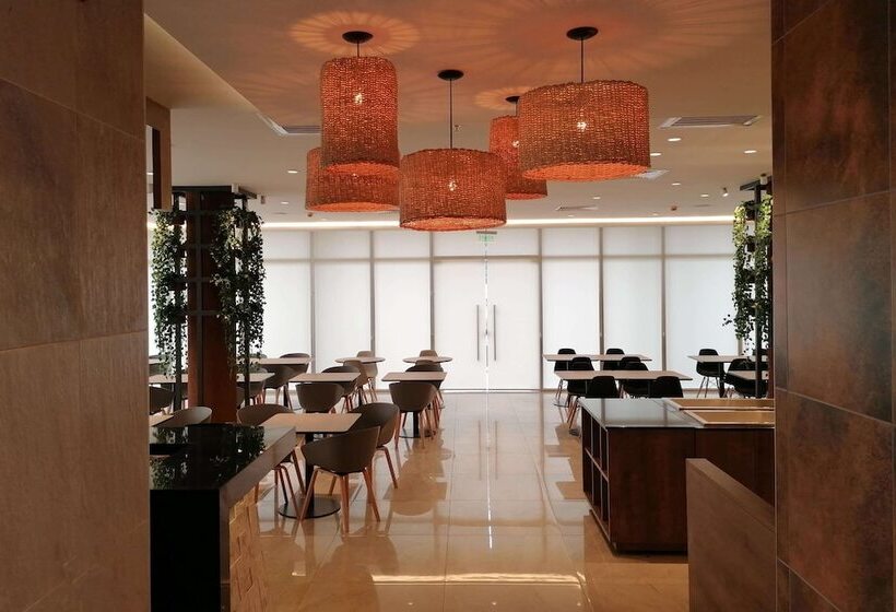 هتل Dazzler By Wyndham Ciudad Del Este