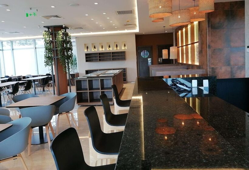 هتل Dazzler By Wyndham Ciudad Del Este