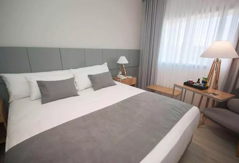 هتل Dazzler By Wyndham Ciudad Del Este