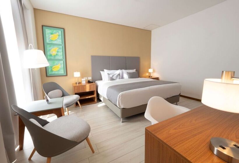 هتل Dazzler By Wyndham Ciudad Del Este