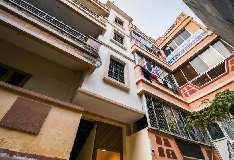 호텔 Oyo 70123 Sada Shiv Guest House