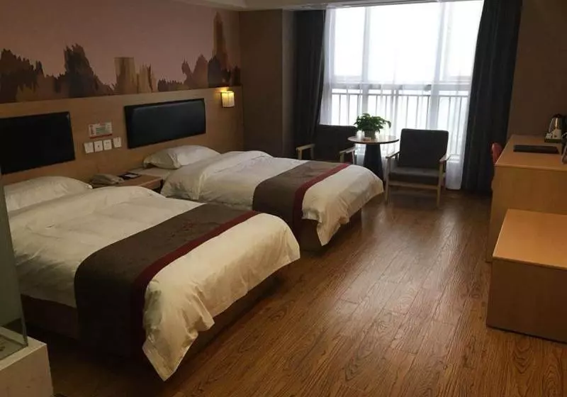 هتل Thank Inn  Chongqing Railway West Station Bashan International