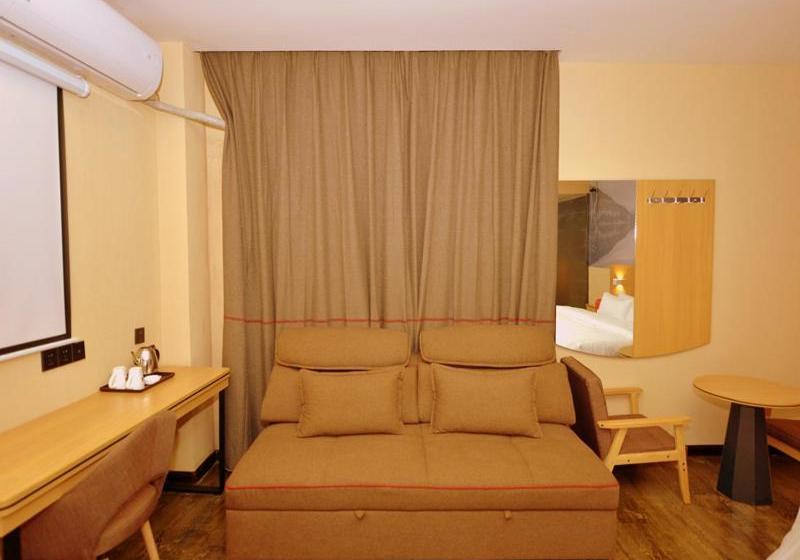 Thank Inn Chain Hotel Sichuan Ziyang Yanjiang District Walmart