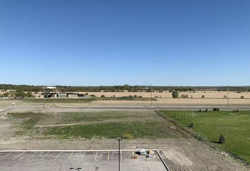 ホテル Wingate By Wyndham Kanata West Ottawa