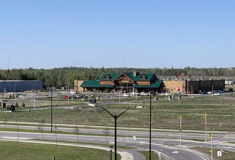 ホテル Wingate By Wyndham Kanata West Ottawa