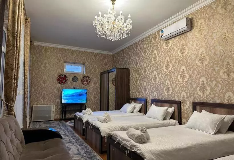 ペンション Guest House Chehra