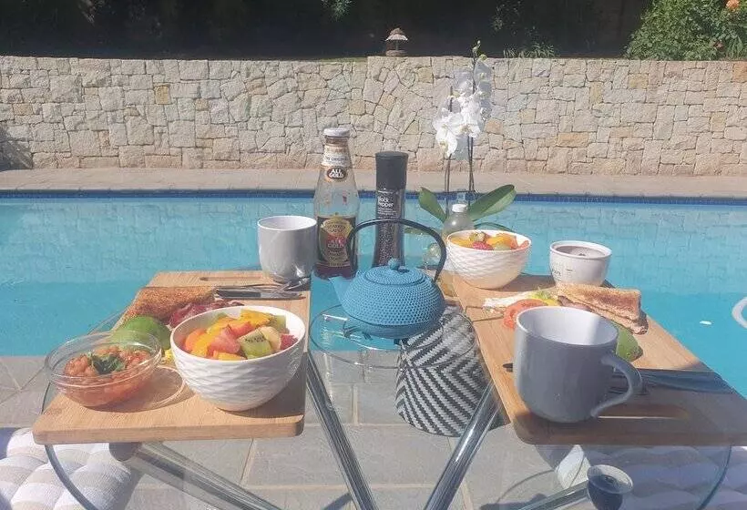 ペンション Ouklip Place Hotels