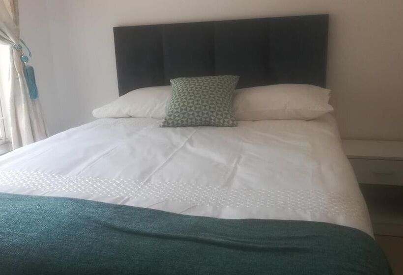 膳宿费 Ouklip Place Hotels