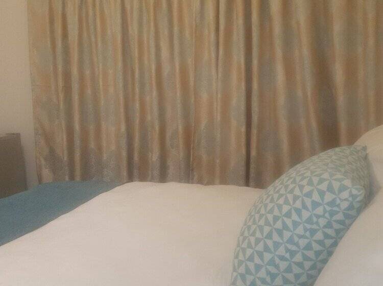 膳宿费 Ouklip Place Hotels