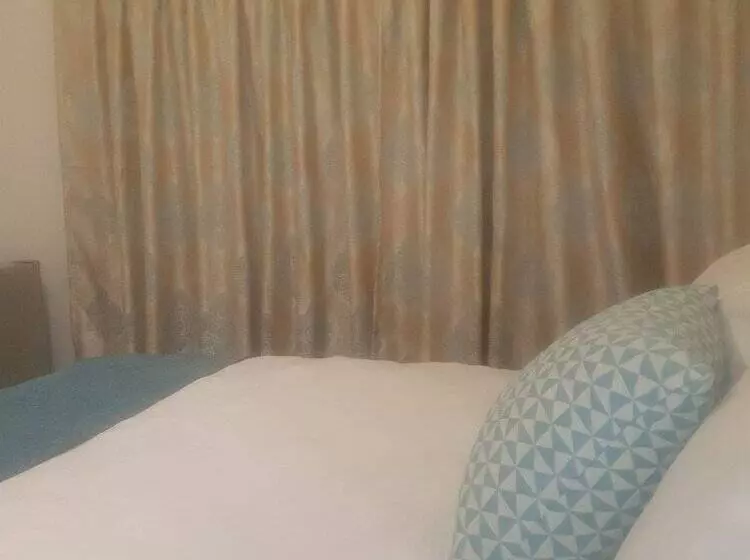 ペンション Ouklip Place Hotels