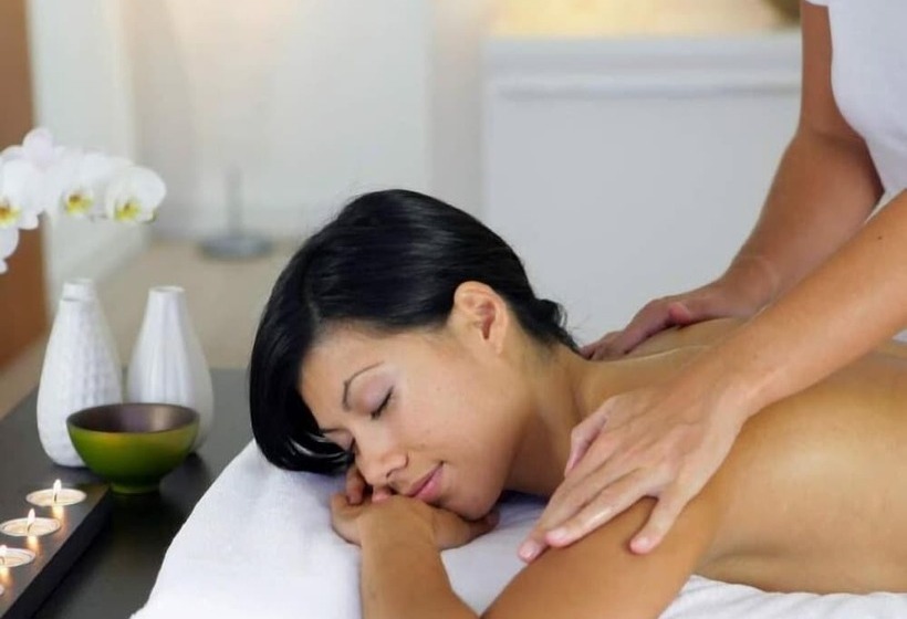 Equestrian Royal Boutique Hotel & Spa