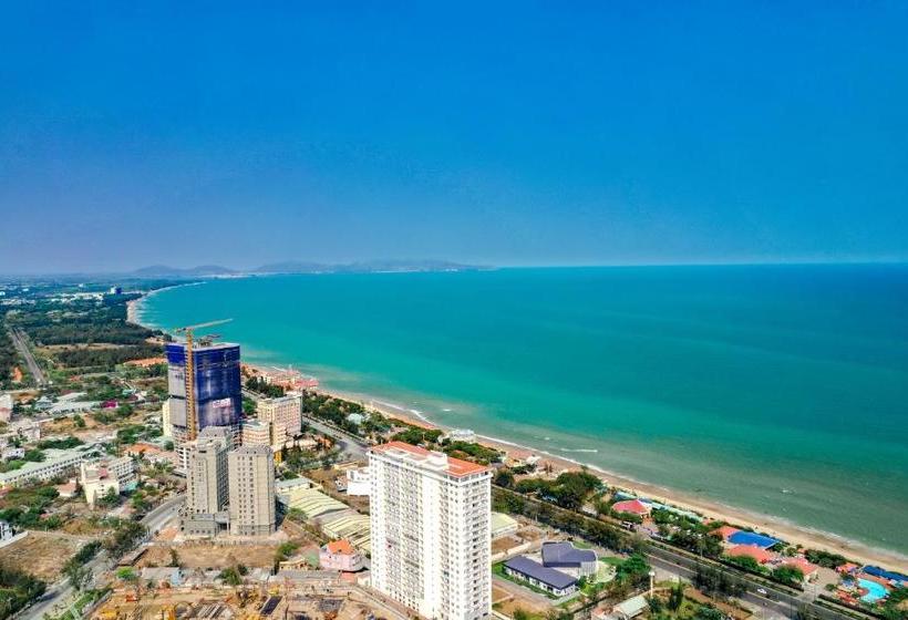 هتل Sun And Sea Leisure