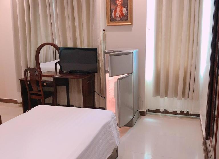 هتل Sun And Sea Leisure