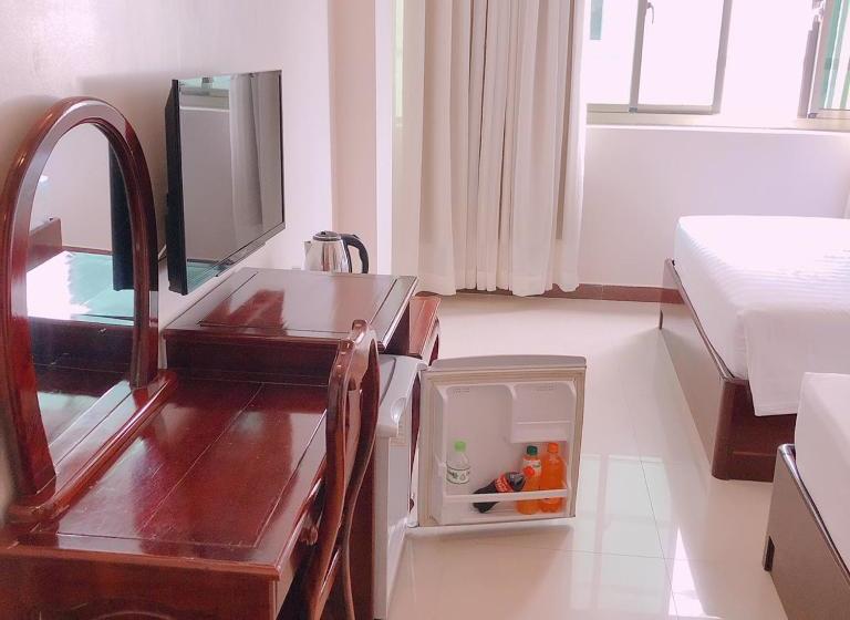 هتل Sun And Sea Leisure