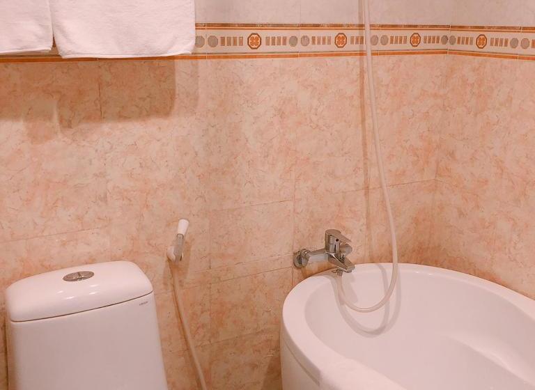 هتل Sun And Sea Leisure