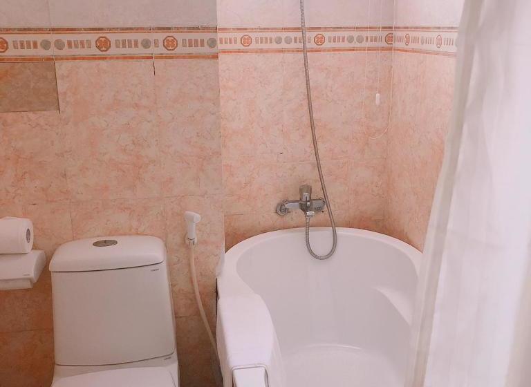 هتل Sun And Sea Leisure