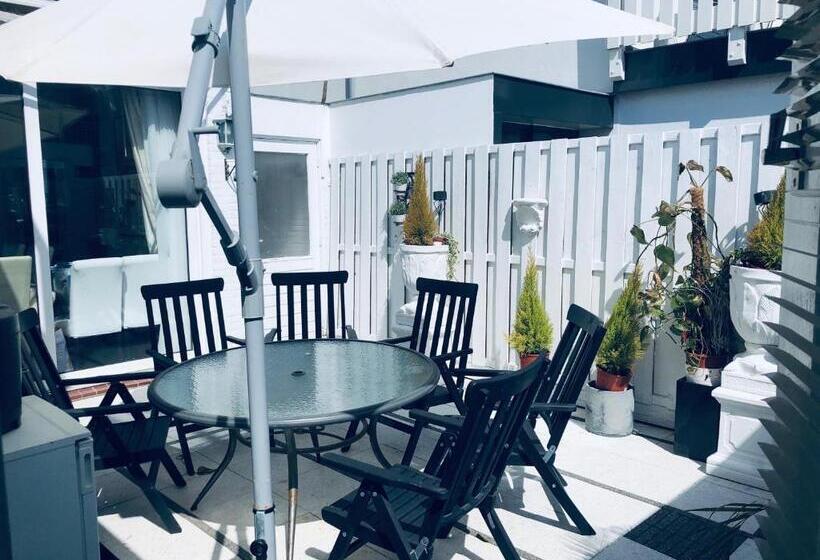 پانسیون Casa Blanca Zandvoort