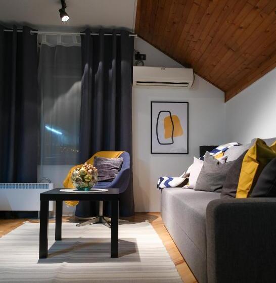 پانسیون Sunrise Apartments