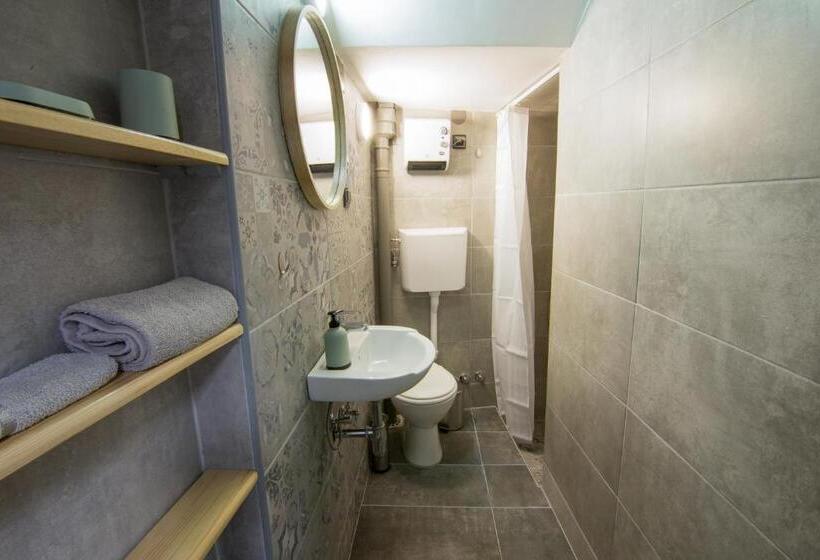 پانسیون Sunrise Apartments