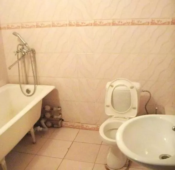 هاستل B&b Aktau не отель