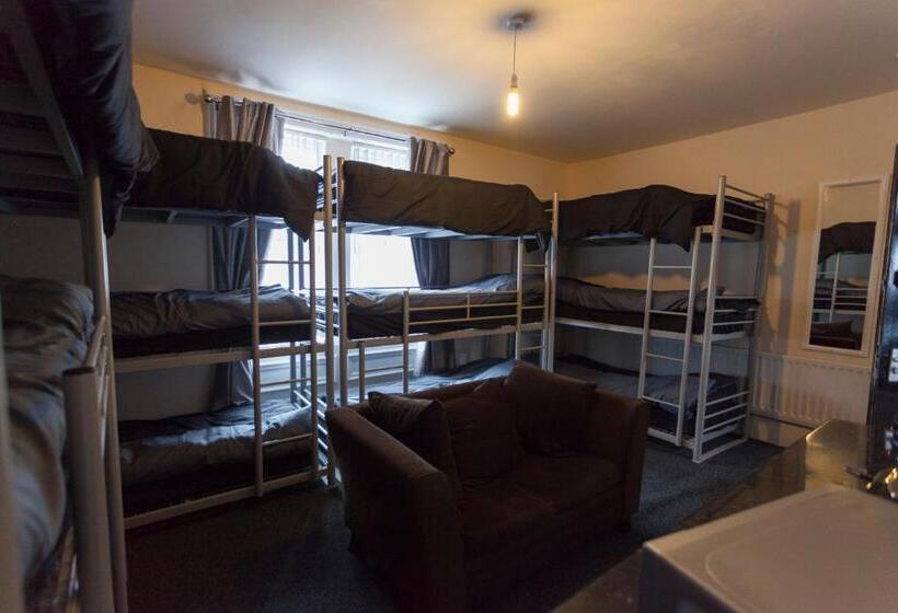 Общежитие Fenham Hotel Express