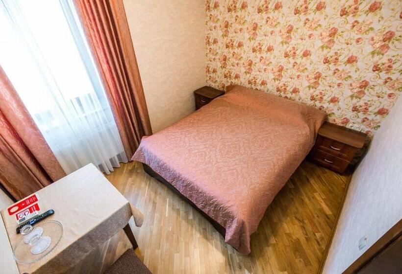 تختخواب و صبحانه Mon Plaisir