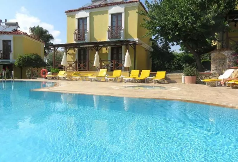 Gondol Apartments