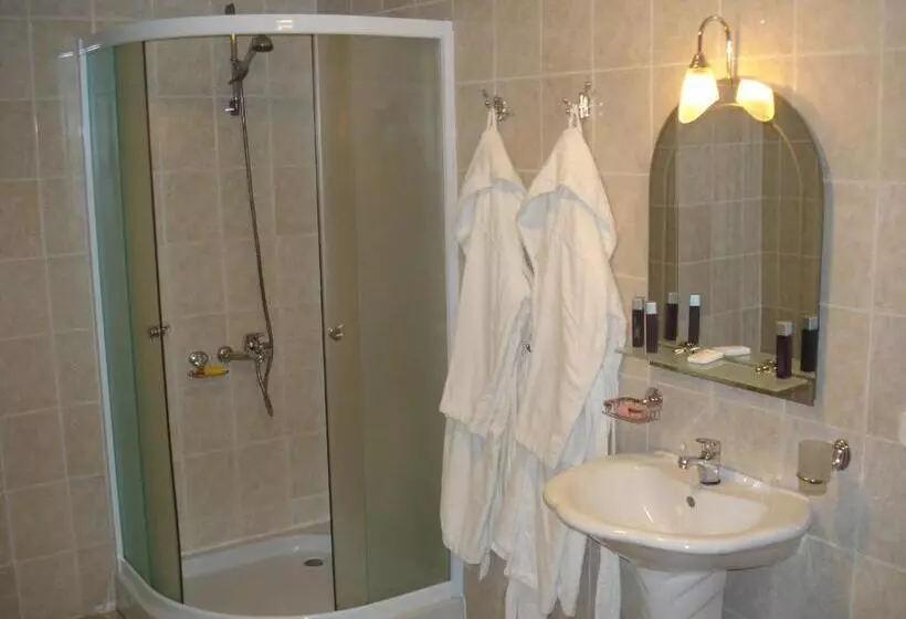 هتل жеруйык отель