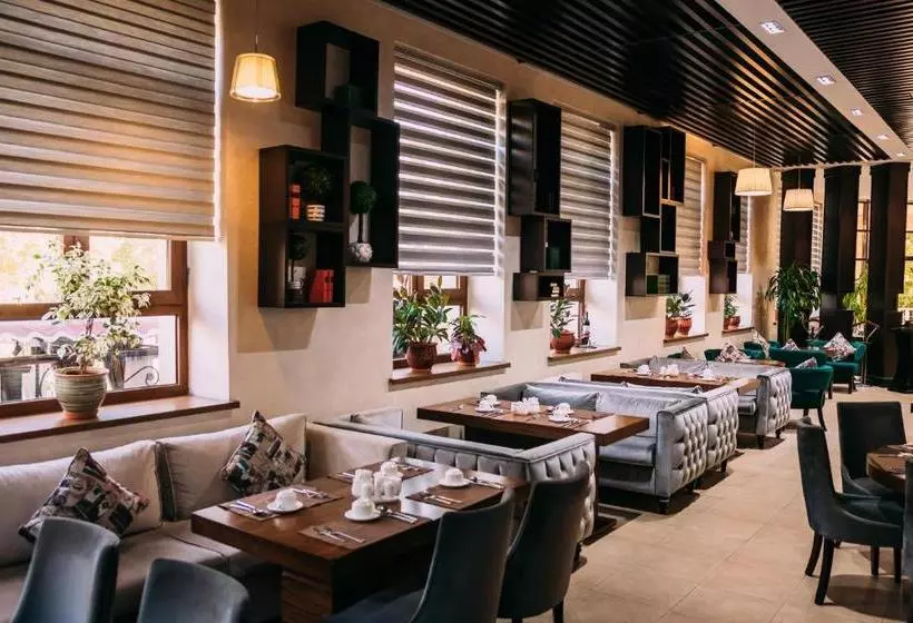 Megapolis Hotel Shymkent