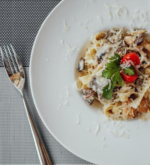 Megapolis Hotel Shymkent