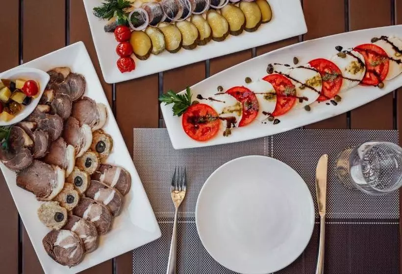 Megapolis Hotel Shymkent