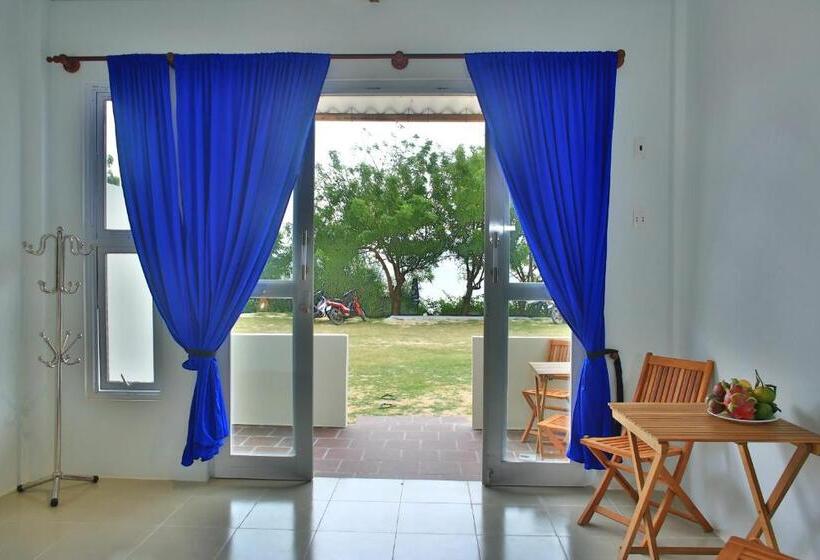 Hotel Phi Kite School