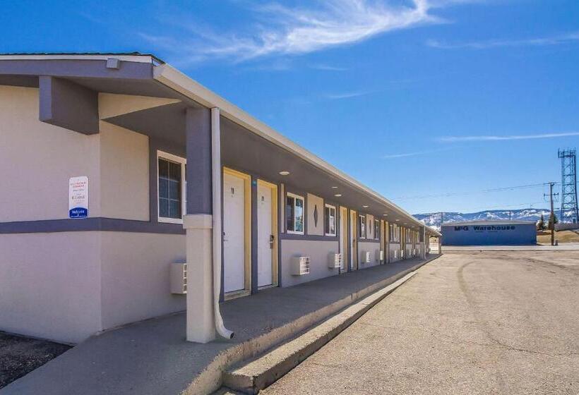 فندق Rodeway Inn