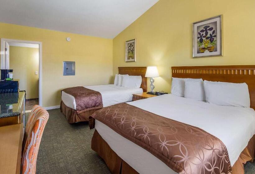 فندق Rodeway Inn