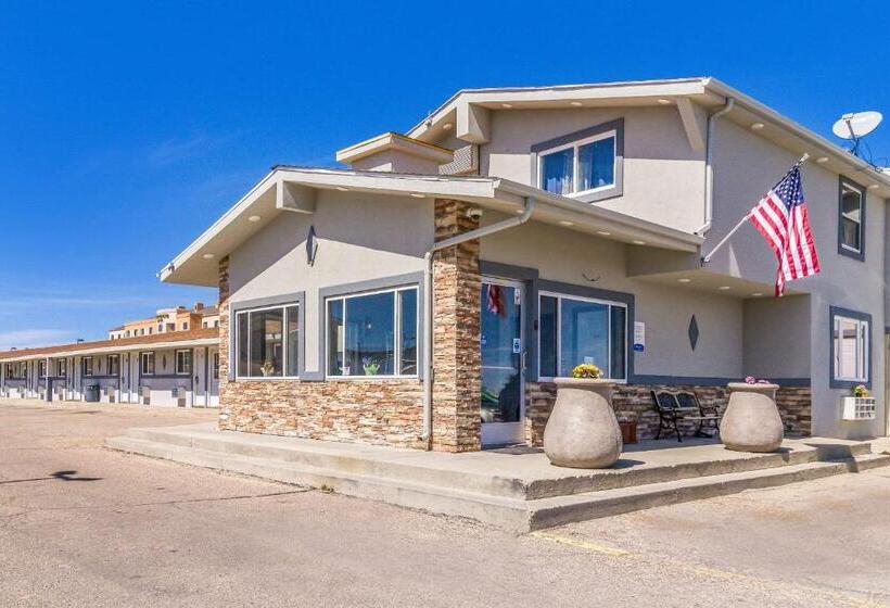 فندق Rodeway Inn