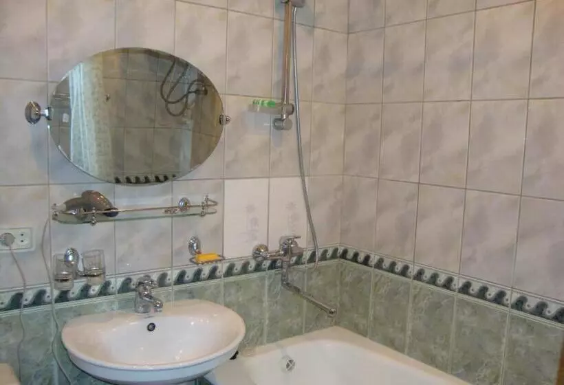 پانسیون Guest House Vip
