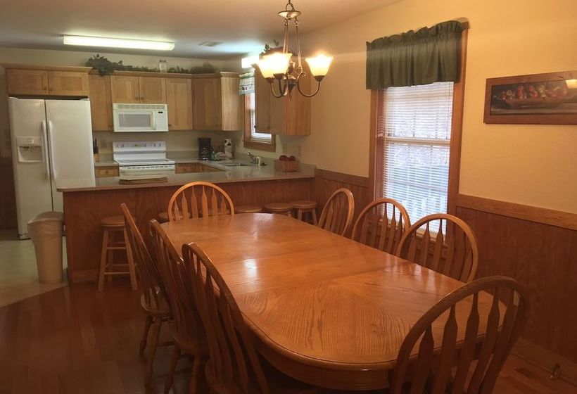 Cherry Blossom 11   Three Bedroom Chalet