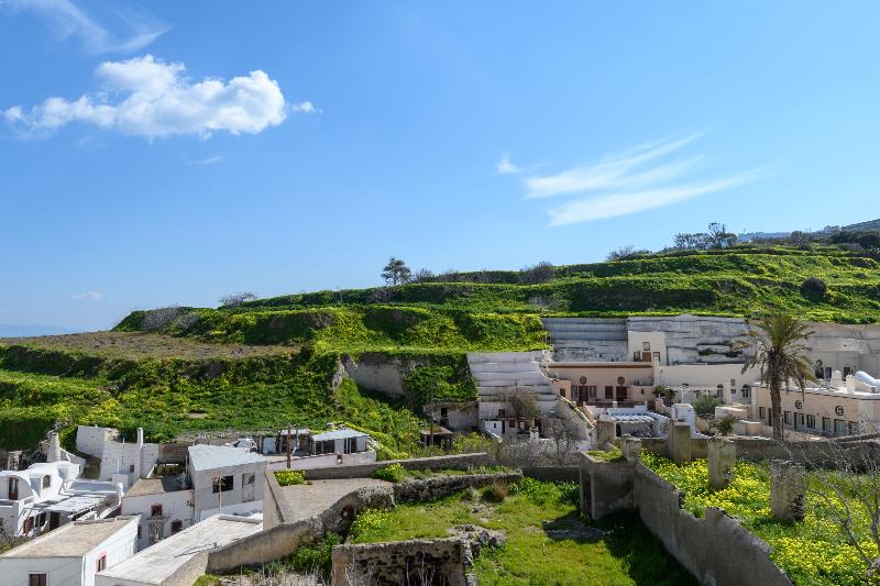 For All Seasons Mansion