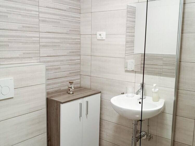 پانسیون Korala Apartments