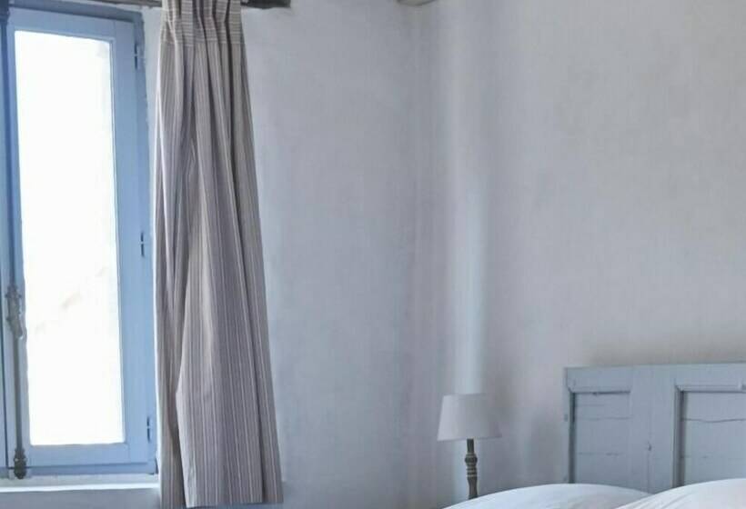 بنسيون Gite La Cour Du Marronnier