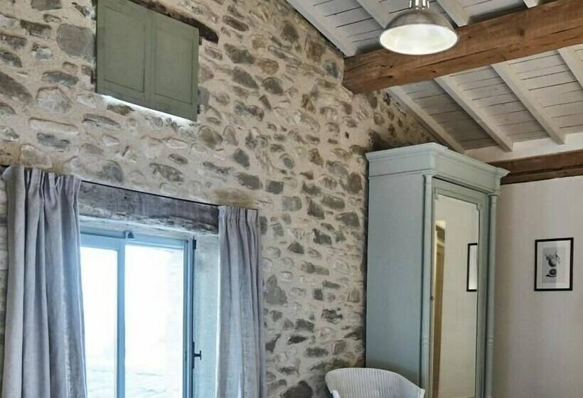 بنسيون Gite La Cour Du Marronnier