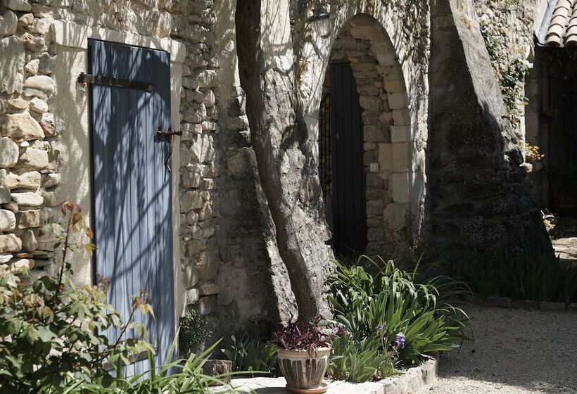 بنسيون Gite La Cour Du Marronnier