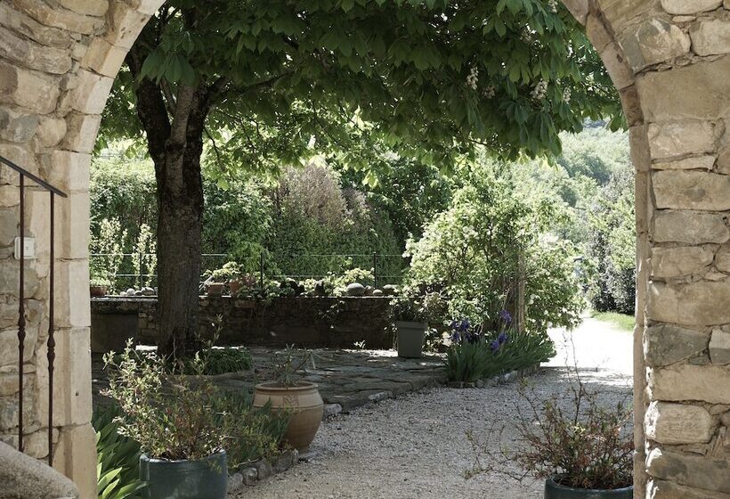 بنسيون Gite La Cour Du Marronnier