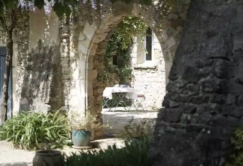 Majatalo Gite La Cour Du Marronnier